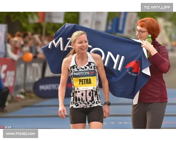 肯尼亚选手包揽极限越野跑系列赛冠军展现非凡实力与耐力 肯尼亚选手包揽极限越野跑系列赛冠军展现非凡实力与耐力